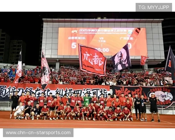 中甲升级区竞争持续胶着，多队仍保留冲超希望