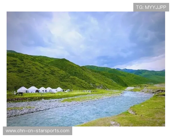 新时代下的新疆之行：镜头里的风景与人文