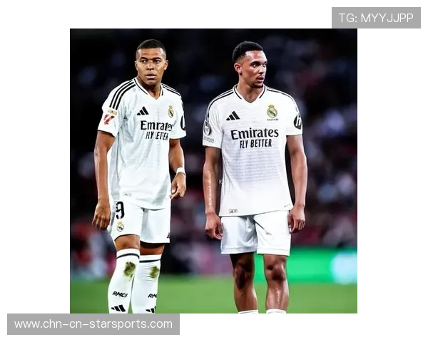 阿诺德准备重返英超，皇马立刻腾出名额，阿诺德转会皇马